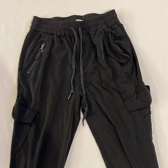 34N 118W women’s pull on cargo joggers super soft silky feeling medium - Picture 2 of 5